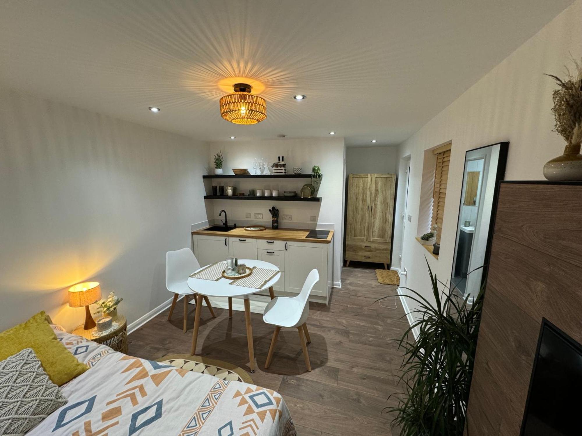 Wild & Free Hot Tub Retreat Dartford Exterior foto
